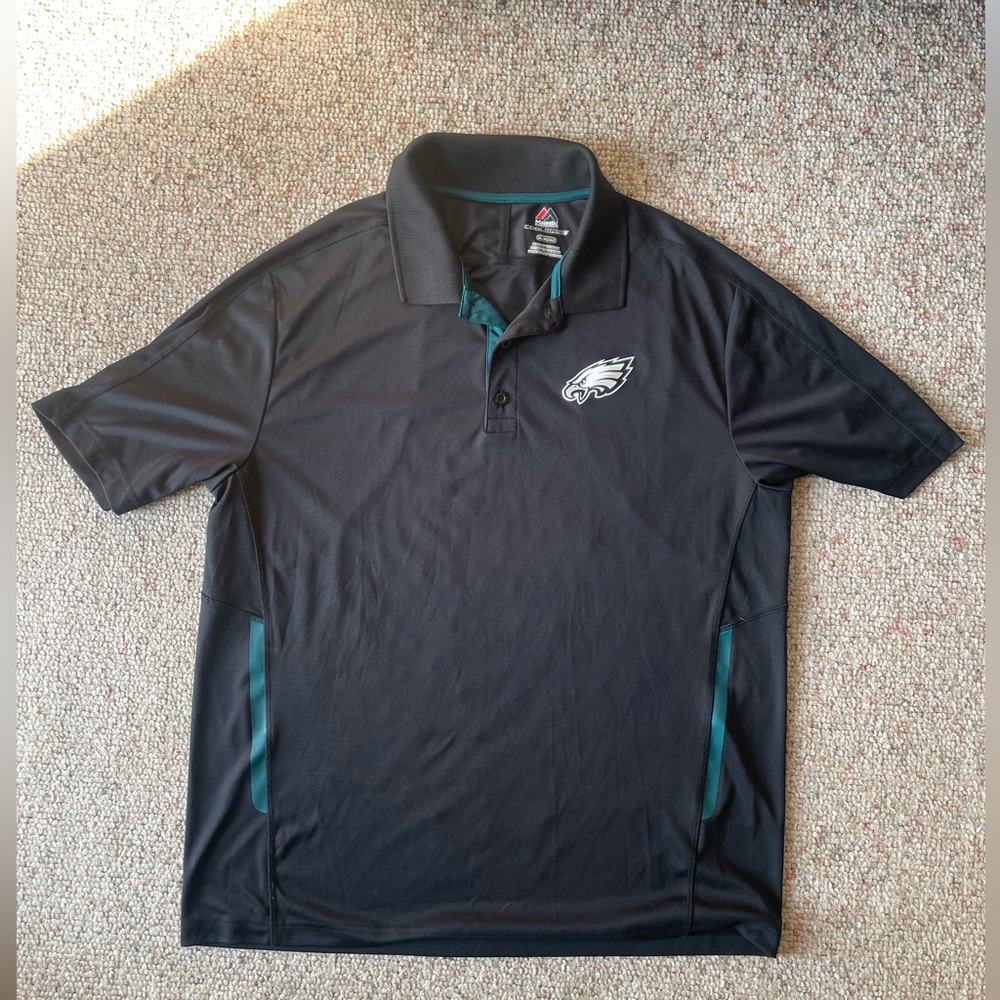Men’s XL Eagles Majestic Polo